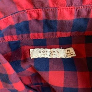 Men’s plaid button up